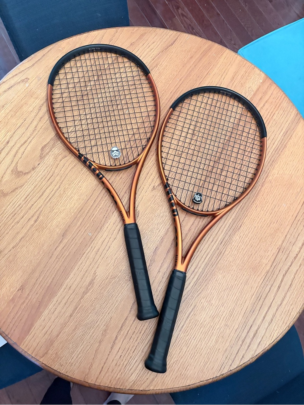 Wilson Burn 100S V5 Tennis Racquet (darth vader)
